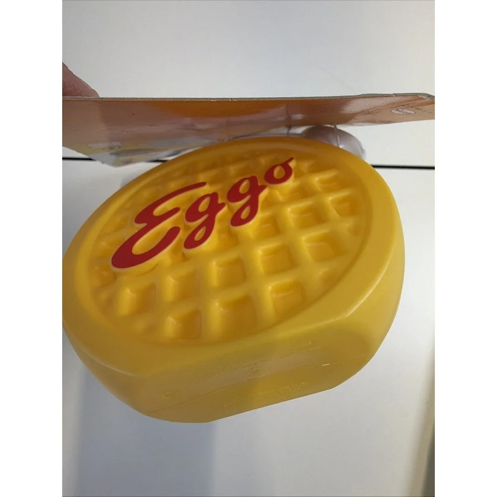 Kellogg's‎ Eggo Waffle Warm and Pour Waffle Shaped Syrup Dispenser For Breakfast
